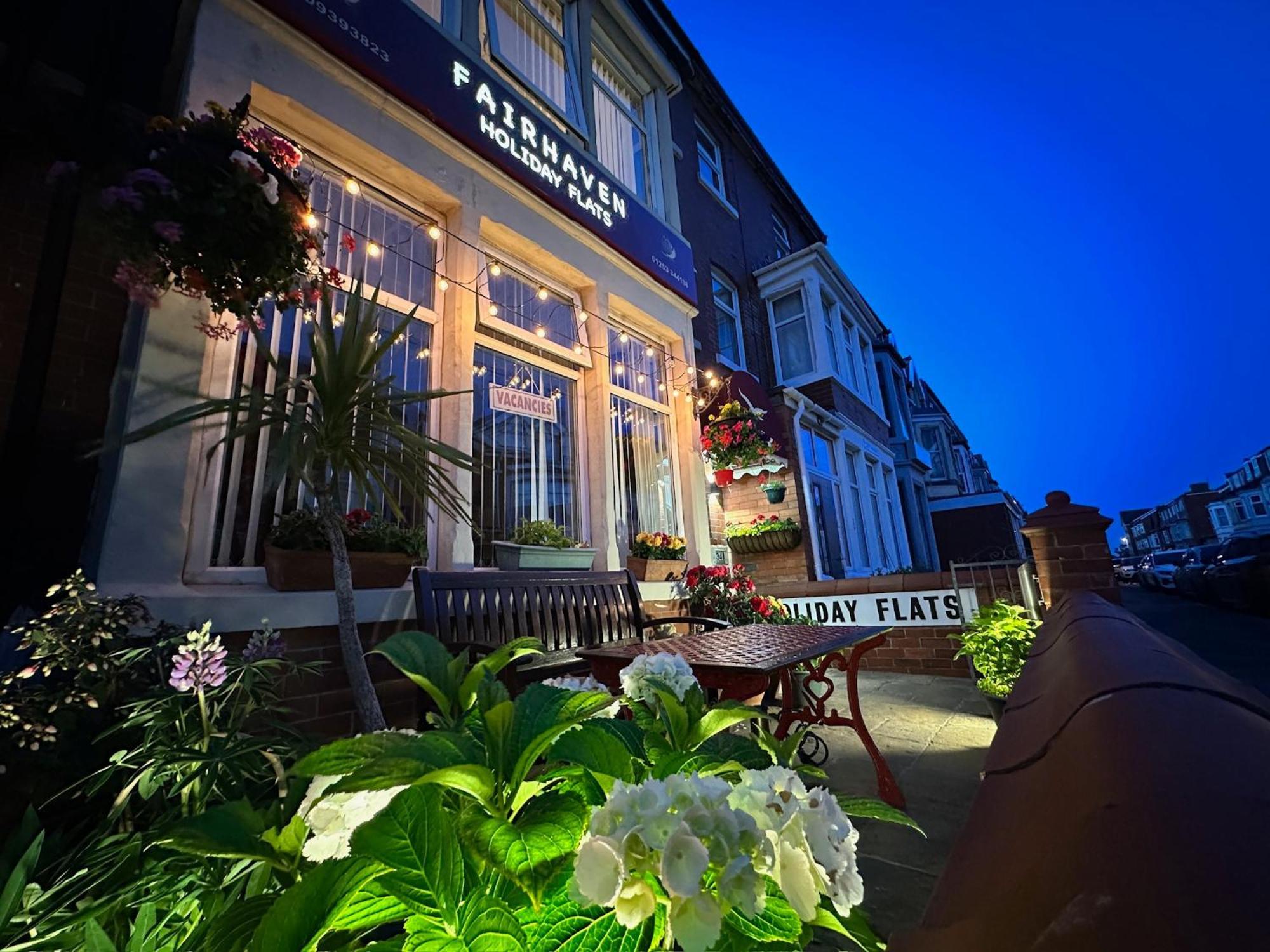 Fairhaven Holiday Flats Блекпул Екстериор снимка